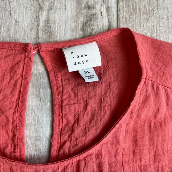 LAST CHANCE A New Day | Puff Sleeve Baby Doll Blouse Coral - Picture 4 of 5
